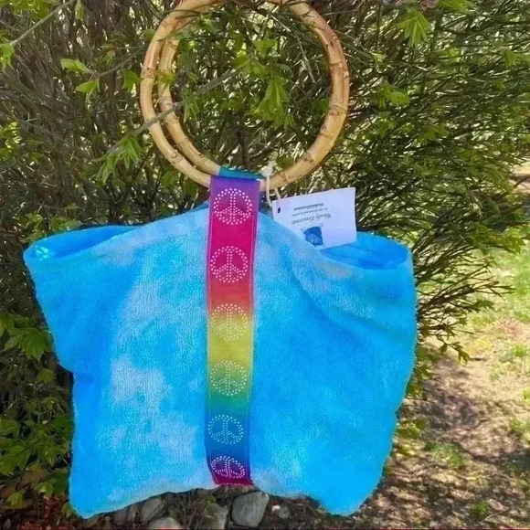 New Beach Towel Bag Surf Sun tie dye Wooden Handles Handmade - Picture 1 of 8